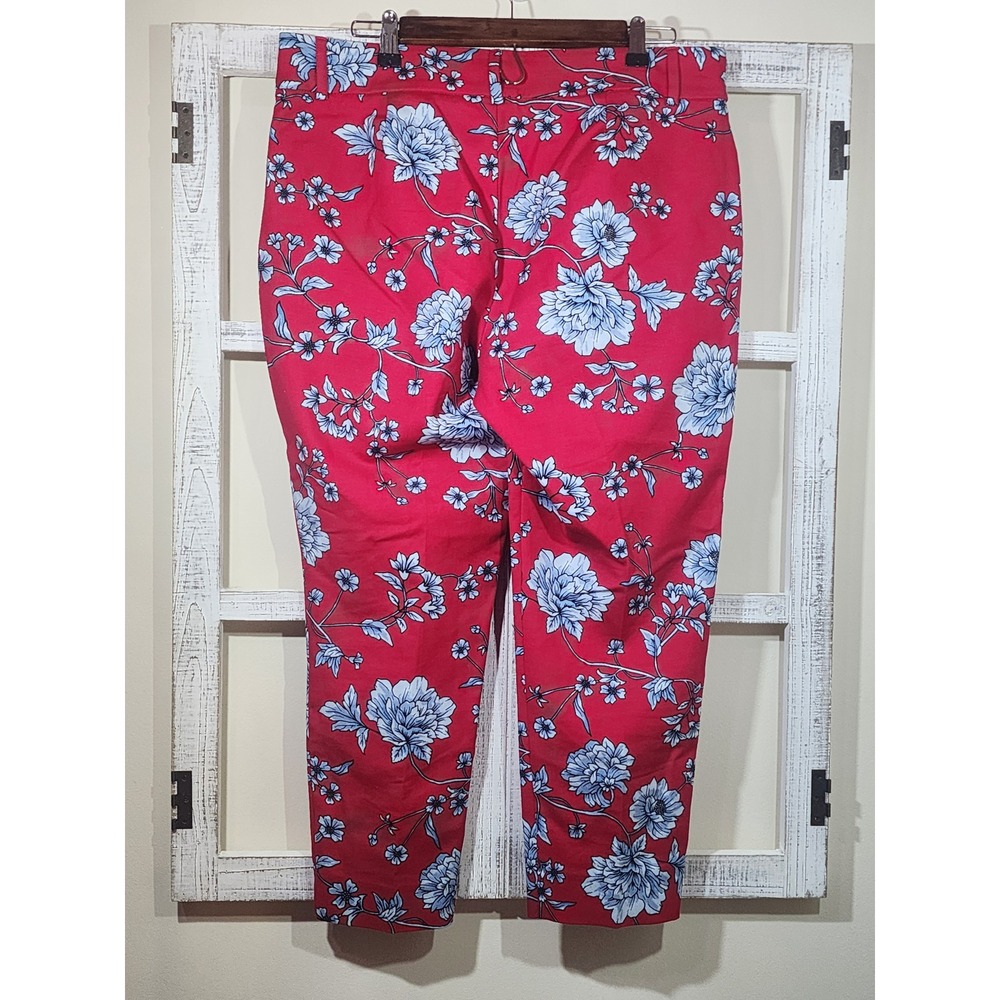 Roz & Ali Red Floral Ankle Pants Women Petite 12P Cotton Stretch Slacks - Picture 3 of 7